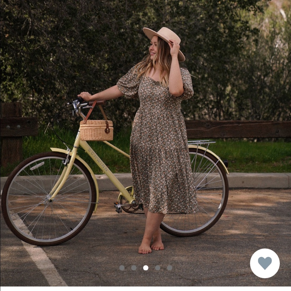 Carly Jean Los Angeles Olive Louise Dress